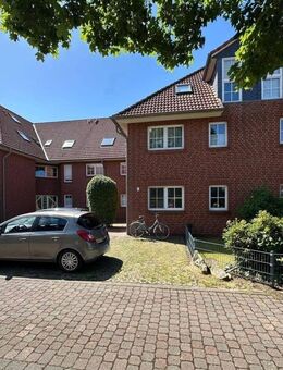 Wohlfühlen im 1. OG ... Lichtdurchflutete Wohnung mit Balkon - Stuhr