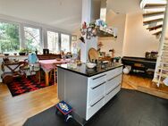 Traumhafte Wohnung in Stadtvilla dicht am Meyers Park! - Hamburg