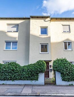 Renovierungsbedürftiges 3-Parteienhaus mit viel Potential in zentraler TOP-Lage von Ingolstadt! - Ingolstadt