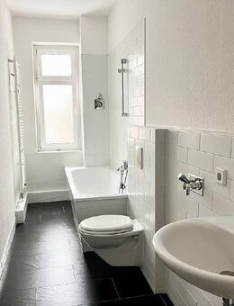 ++ Bezugsbereit nach Sanierung - 3-Raumwohnung in begehrter Lage MIETEN!++ - Dresden