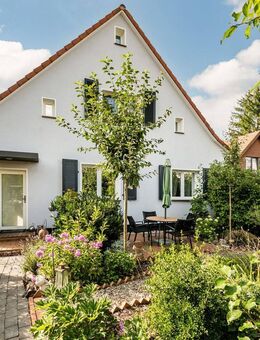 Großzügiges Einfamilienhaus mit Ferienwohnung nahe Karower Teiche - Berlin
