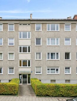 Bezugsfreie 2-Zimmer-Wohnung mit Loggia in München-Milbertshofen - München