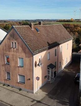 +++Großzügiges 3-Familienhaus mit Garage, Garten und Stellplätzen+++ - Höhfröschen