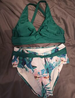 Bikini Damen / Bikini Kleid Damen Größe 42 - Berlin