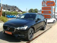 Volvo XC60, B4 D AWD Geartr Momentum, Jahr 2020 - Rutesheim