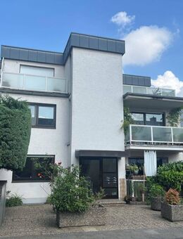 Attraktive Vierzimmer-Eigentumswohnung mit Balkon in begehrter Lage von Köln-Lövenich - Köln