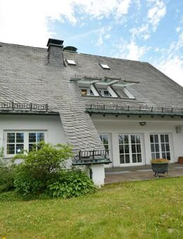 Exklusives Landhausdomizil mit Wellness-Oase: Indoor-Pool und Sauna - direkt am Skigebiet - Winterberg