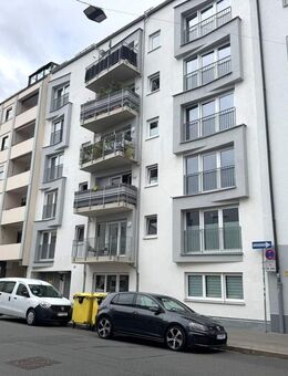 HEGERICH: Moderne 2-Zimmer-Wohnung mit Balkon in Fürth - Fürth