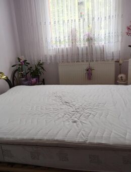 Doppelbett inkl. Matratze & 2 Nachttische - Dresden