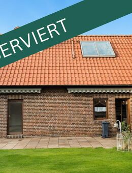 Nordseenahes Einfamilienhaus mit Kamin, großer Garage und gepflegtem Garten in Hooksiel - Wangerland