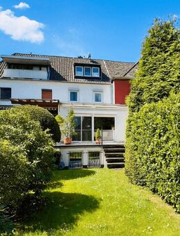 169 m2! Charmantes EFH mit Potenzial & Historie: in D-Volmerswerth, 7 Zi., Terrasse, Garten, Garage - Düsseldorf