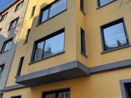 Frisch Renoviert mit Balkon, 2-Zimmer-Wohnung in Düsseldorf in Friedrichstadt - Düsseldorf