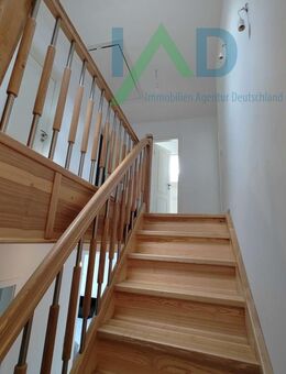 Saniertes Einfamilienhaus mit Wintergarten, Einliegerwohnung und optionalem Baugrundstück - Wittorf