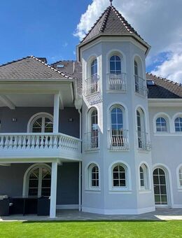 Traumhafte Villa mit herrlichem Grundstück! - Queidersbach