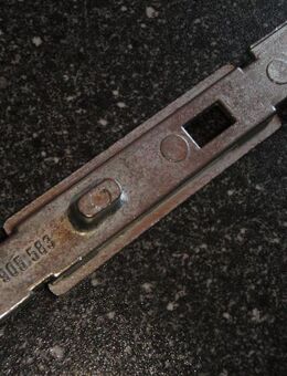 Hueck 905583-Verriegelungsschieber - Ulmen