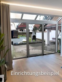 Saniertes Reihenmittelhaus mit großem Grundstück und PKW-Stellplatz in Zeitz zu verkaufen! - Zeitz