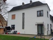 ** Bauernhof mit Einfamilienhaus, Wohnung, Bauland, Scheune, 4 Pferdeboxen und Garrage** - Wachtberg