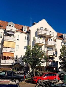 ** 2-Zimmer-Whg. mit 2 Balkonen und Wannenbad * Tiefgarage * Keller * Fahrradraum ** - Leipzig