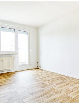 Unser saniertes Objekt: bezugsfertige 3-RW mit Balkon und Fahrstuhl - Weißenfels