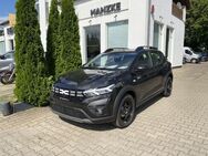 Dacia Sandero, Stepway TCe 90 Expression, Jahr 2022 - Hohen Neuendorf