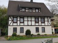 Großzügiges Einfamilienhaus in Schmallenberg- Niederberndorf zu verkaufen - Schmallenberg