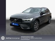 Volvo XC60, B4 Plus-Dark Glasd ° Licht-Paket, Jahr 2023 - Frankfurt (Main)