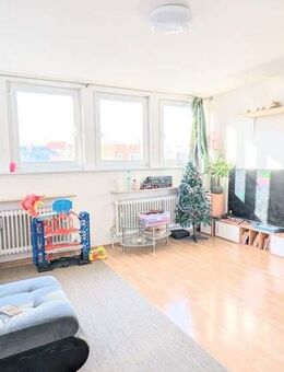 Kapitalanlage: Zentrale, helle und gut geschnittene Dachgeschosswohnung! - Bayreuth