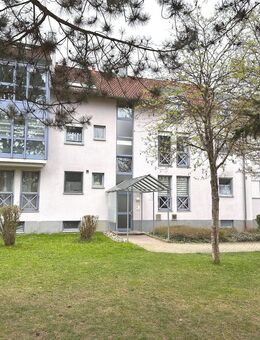 Sehr schöne 3,5 Zimmer Wohnung mit Terrasse. - Dauchingen