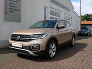 VW T-Cross, 1.6 TDI Style LICHT, Jahr 2020 - Güstrow