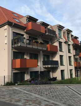 97119/47 Gemütliche 2-Raum-Wohnung mit EBK, Aufzug und Balkon - Dresden