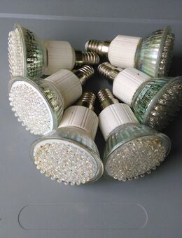 LED Leuchtmittel Gelblicht E14 - Waldbreitbach