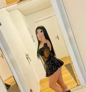 NEU in Düsseldorf 🤍 SARA 🤍 extra heiß ✔️ sexy Girl verwöhnt dich