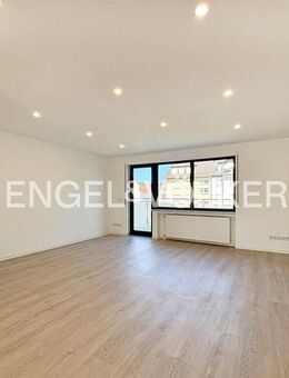 Große, moderne Wohnung über 2 Etagen mit Balkon - Koblenz