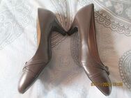 Klassische JUMELLES Pumps braun Gr. 38 - NEU - Rottendorf