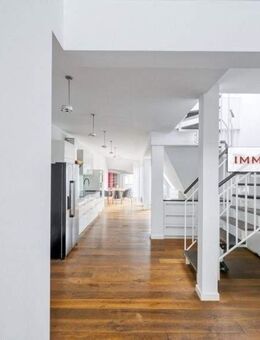 IMMOBERLIN.DE - Toplage Bayerisches Viertel! Exquisite Dachgeschosswohnung mit Südwestterrassen & Lift - Berlin