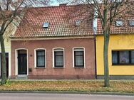 Wohnhaus in guter Lage in Burg - Burg (Sachsen-Anhalt)
