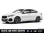 BMW 218, I, Jahr 2022 - Braunschweig