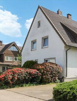 Sehr gepflegtes Einfamilienhaus mit schönem Garten und Garage in beliebter Lage in Bi-Jöllenbeck - Bielefeld