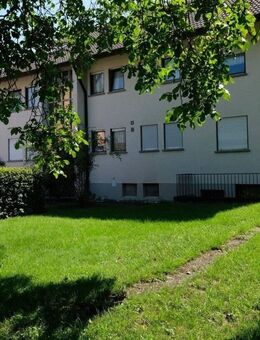4-FH mit Potenzial und Herz (2 Whg. mit je ca. 139 m²) - Gottmadingen