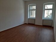 3 Zimmer-Wohnung mit Balkon und Stellplatz in der Schillerstraße in Weißenfels zu vermieten - Weißenfels
