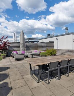 FREEPORT- Penthouse mit privater Dachterrasse und Panoramablick über die Elbe und die HafenCity - Hamburg