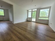 Schöne 2-Zimmer-Wohnung mit Balkon und Aufzug! - Essen