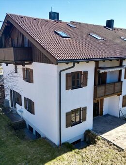 Provisionsfrei für den Käufer: Doppelhaushälfte mit ca. 203 m² Wohnfläche und 8 Zimmern - viel Platz für die ganze Familie! - Holzkirchen (Regierungsbezirk Oberbayern)