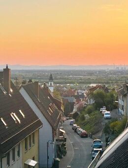 Dachgeschoßwohnung mit der Möglichkeit zur Umwandlung für mehr Platz - Dossenheim