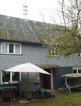 Fachwerkhaus mit Charme und Ausbaupotential auf großem Grundstück in Huppert! - Heidenrod