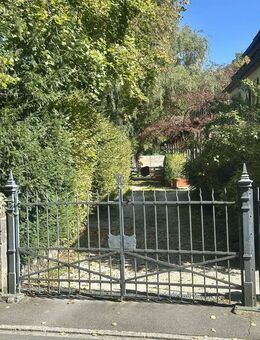 Architektur mit Geschichte – exklusives Wohnen im Schloss-Ensemble - Simmelsdorf