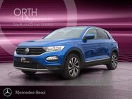 VW T-Roc, 2.0 TDI Active Volkswagen T-Roc 2, Jahr 2021 - Beselich