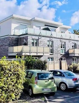 Traumhafte Wohnung mit 3 Zimmern, Balkon & Stellplatz - Stockelsdorf