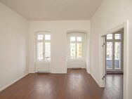 Hübsche 2,5-Zi-Whg mit Balkon u. EBK im VH im 2. OG (green 44) - Berlin