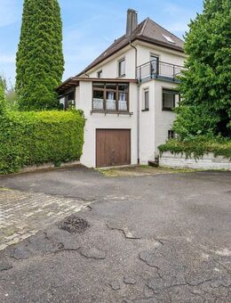 Repräsentative Altbauvilla im Herzen von Ochsenhausen - Ochsenhausen